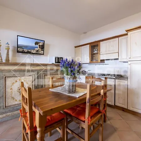 Βίλα N1-06a Cormorani - Trilocale Sulla Di Porto Mannu